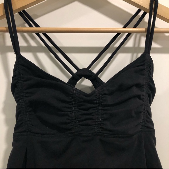 Lululemon black tank top. Size 4. - Picture 2 of 6